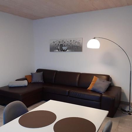Erdgeschoss-Appartement Mit Seeblick Ahrensbok Экстерьер фото