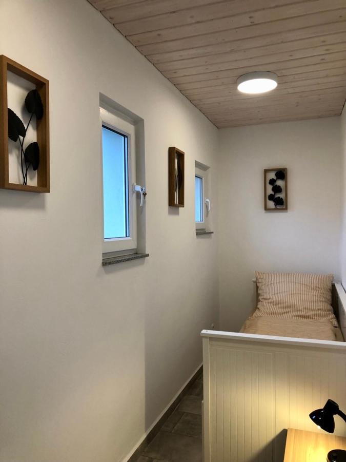 Erdgeschoss-Appartement Mit Seeblick Ahrensbok Экстерьер фото